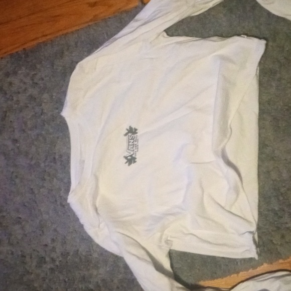 Vans Tops - Van's long sleeve crop top